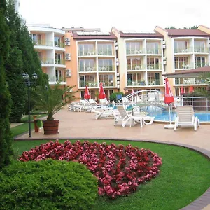 Szálloda Sun, Napospart